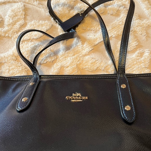 Coach Black Leather Tote Bag - Picture 2 of 2